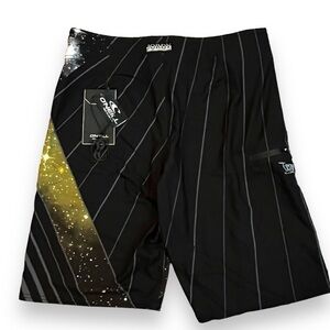 NEW O’Neil Jordy Smith Superfreak 21” Board Shorts Swim Trunks Black Yellow 31